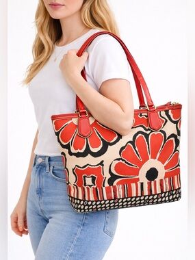 Coach Floral Canvas Tote Bag • Red & Cream • Y2K Vintage Vibes